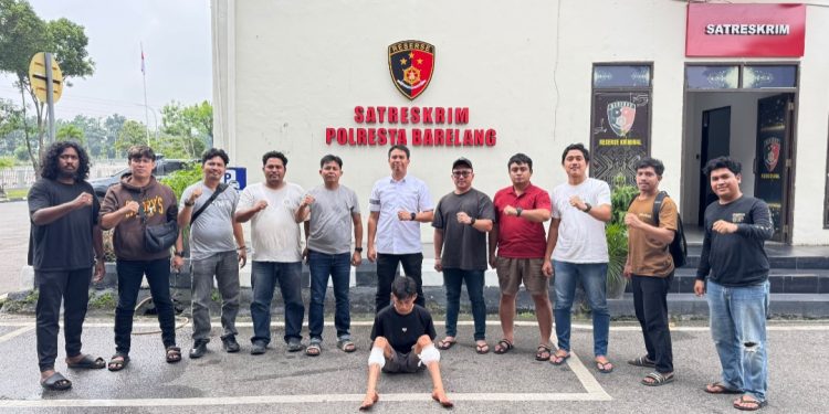 Satreskrim Polresta Barelang berhasil amankan Pelaku pembunuhan di Sei Beduk (foto: Satreskrim Polresta Barelang)